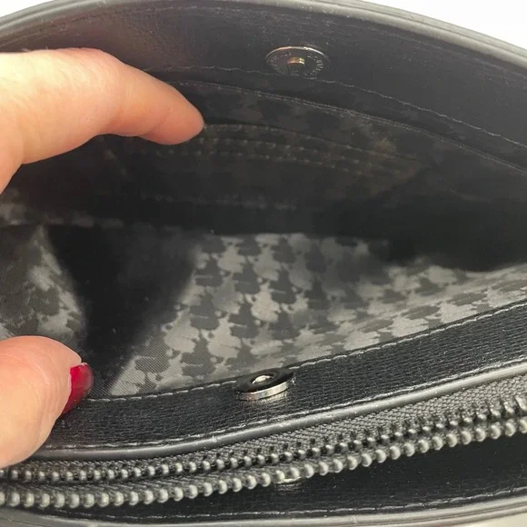 NWT Karl Lagerfeld Paris Black Leather Shoulder Bag MSRP $228 Style LH4HR3 Y2K - Picture 2 of 13